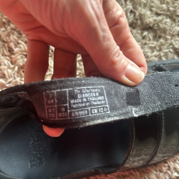 Dr. Martens Black Patent Leather Clarissa II Sandals Size 9 - Picture 6 of 6